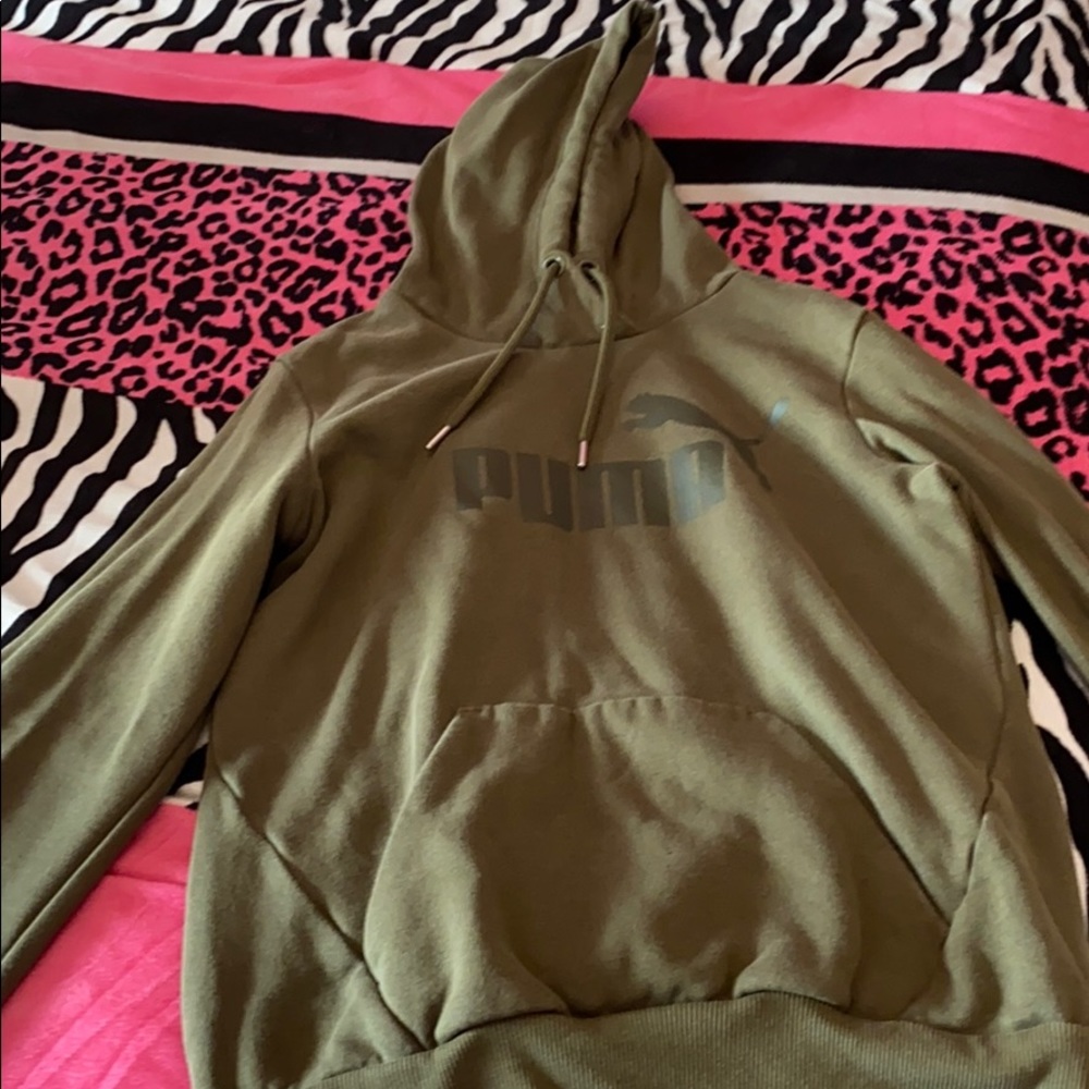 Puma olive green sweatshirt